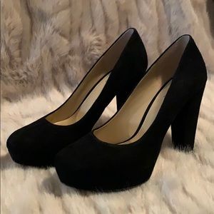 MICHAEL KORS HEELS!!